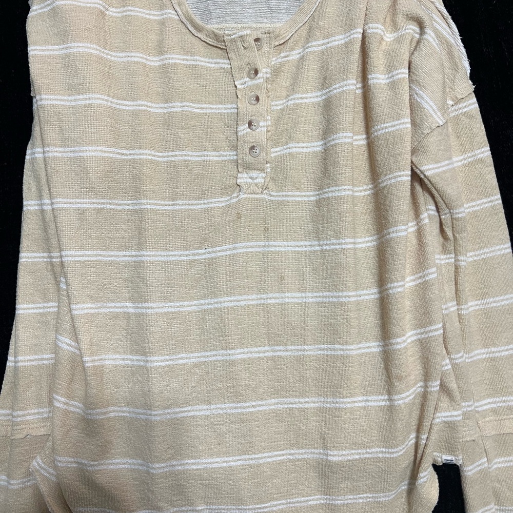 Billabong Women’s Long Sleeve Tee